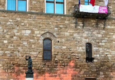 FIRENZE: EX PM INGROIA, ‘IMBRATTAMENTO GRAVE, MA SGARBI VEDE MAFIA SOLO DOVE NON C’E